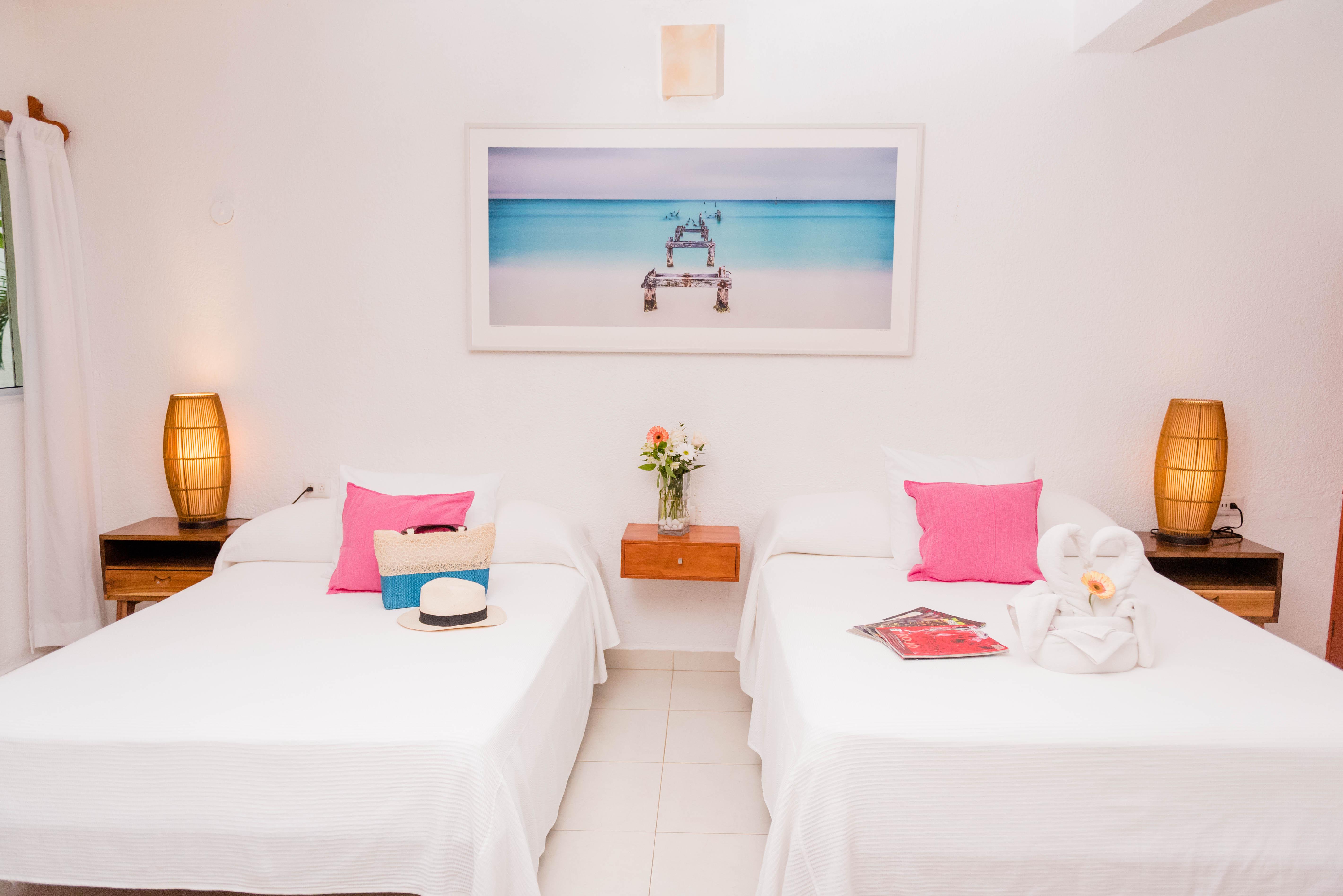 Hotel Hulku Плая дел Кармен Екстериор снимка