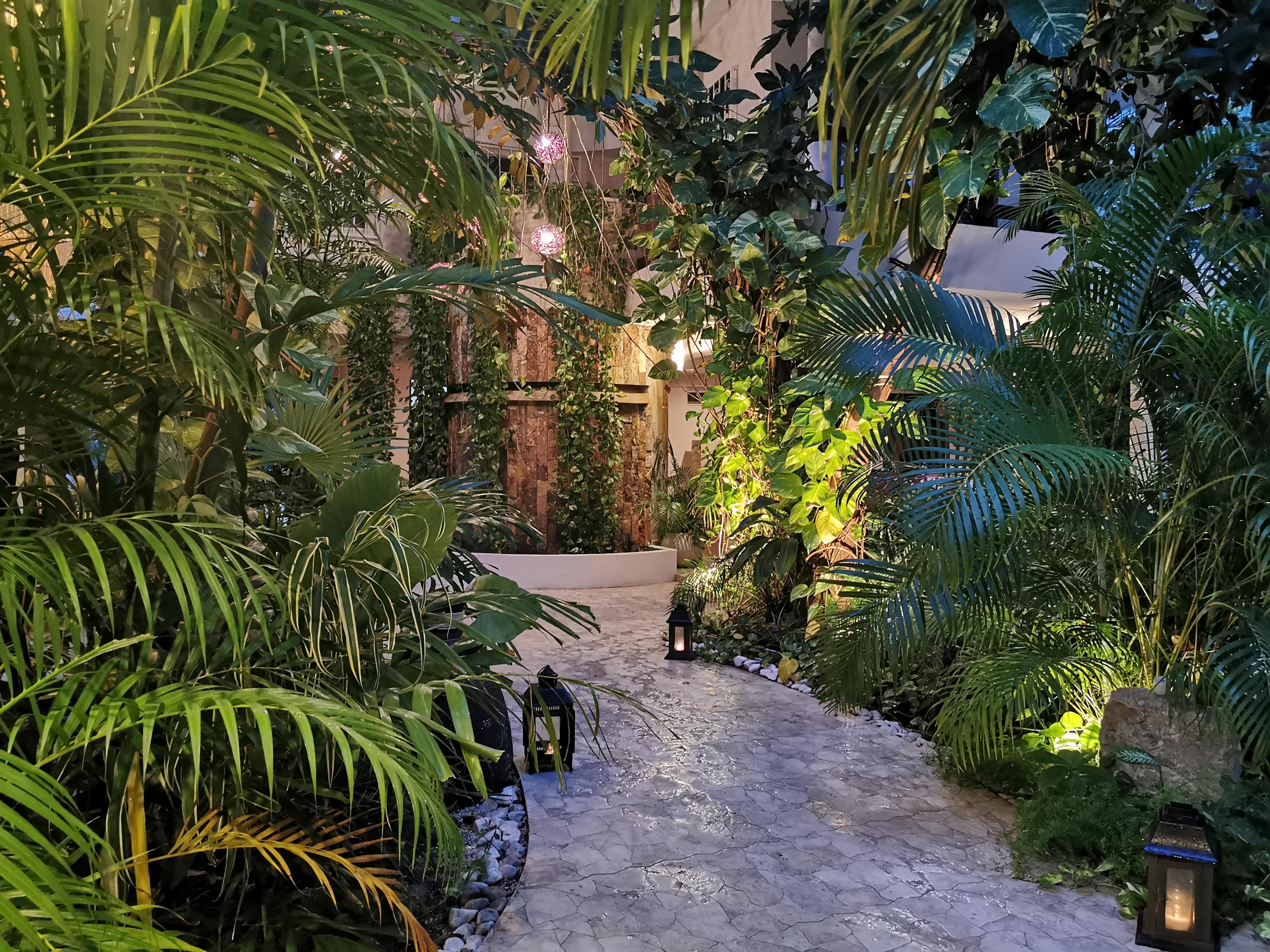 Hotel Hulku Плая дел Кармен Екстериор снимка