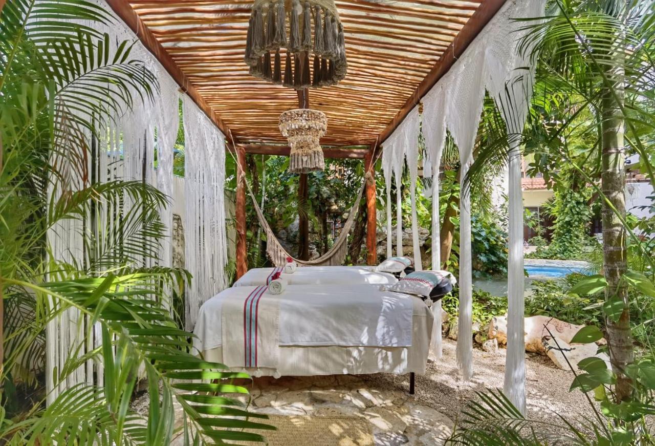 Hotel Hulku Плая дел Кармен Екстериор снимка